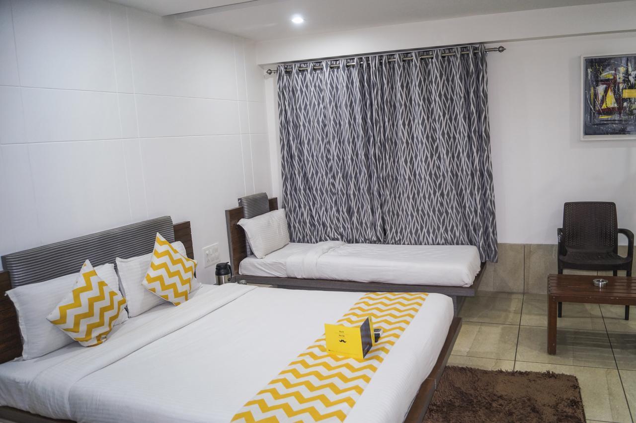 Hotel Darshan Sp Ring Road Naroda Екстер'єр фото
