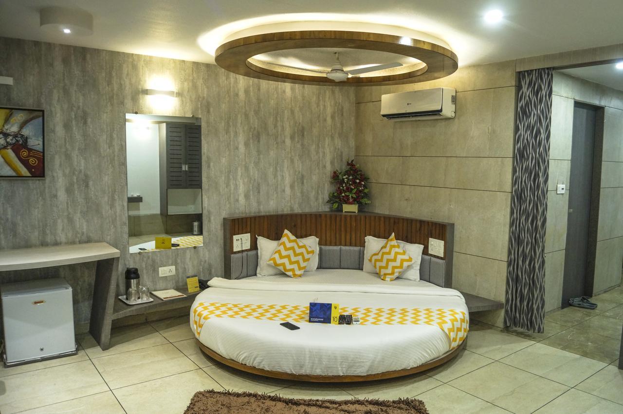 Hotel Darshan Sp Ring Road Naroda Екстер'єр фото