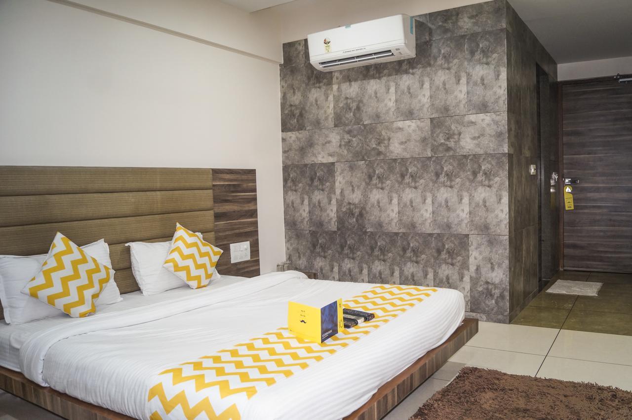 Hotel Darshan Sp Ring Road Naroda Екстер'єр фото