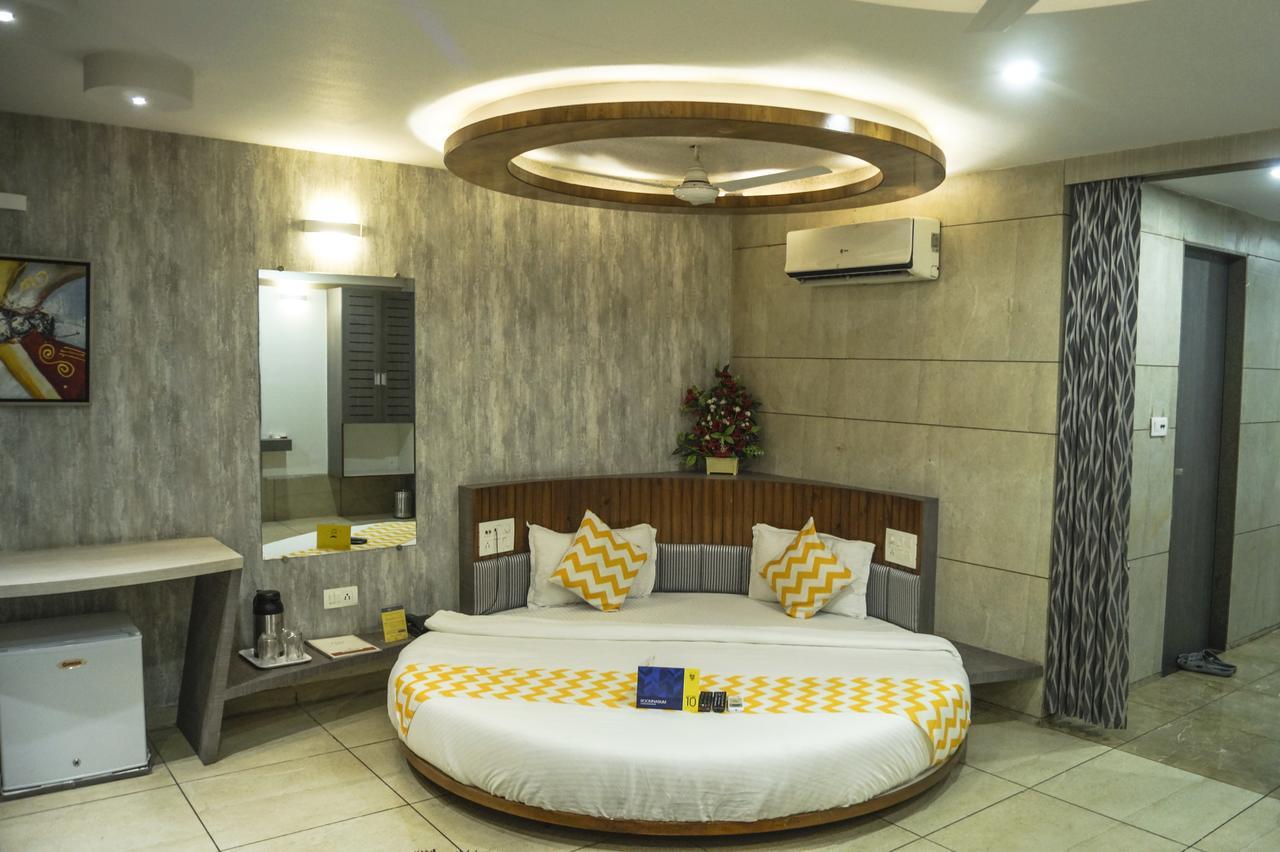 Hotel Darshan Sp Ring Road Naroda Екстер'єр фото