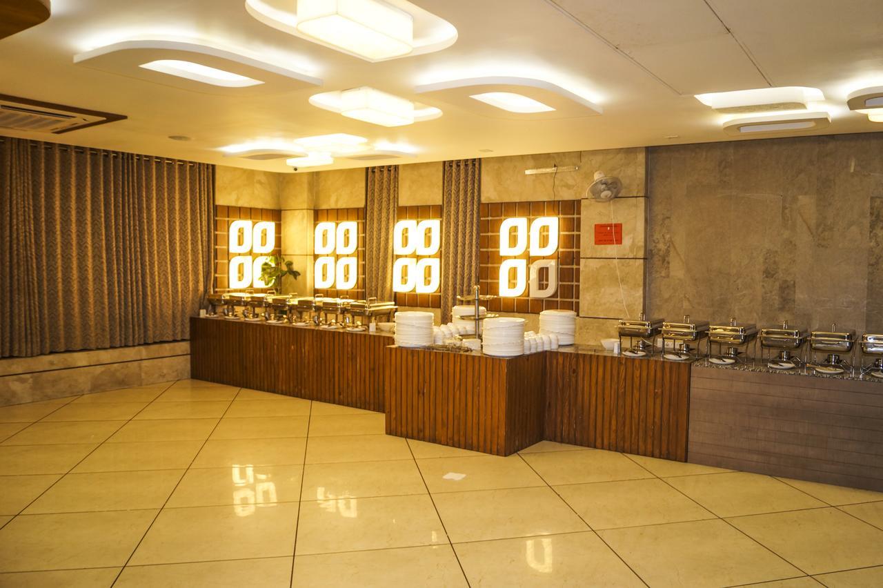 Hotel Darshan Sp Ring Road Naroda Екстер'єр фото
